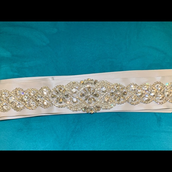 Sash - Picture 2 of 3